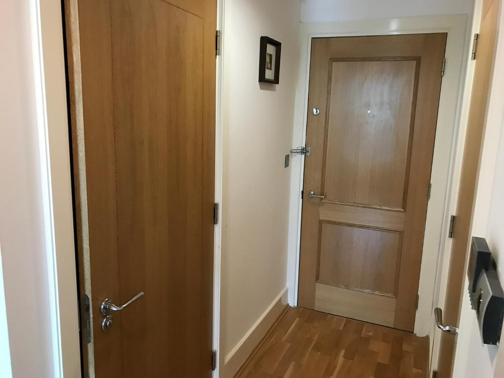 Cosy Private With Private Bathroom In A River View Flat Alloggio in famiglia *